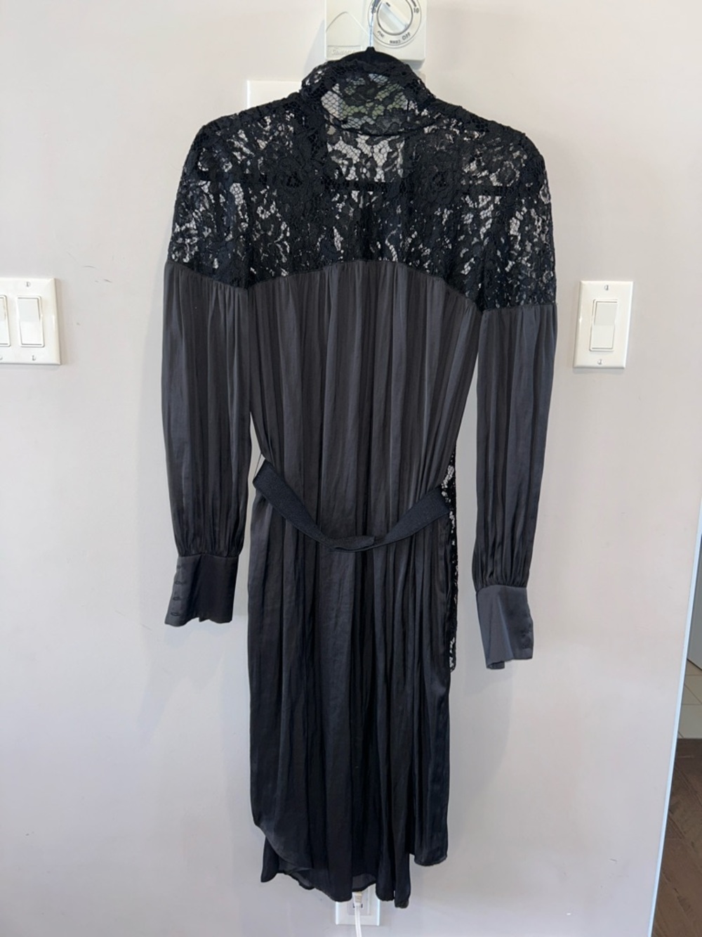 SMYTHE Belted Mini Lace Dress  Black - Picture 6 of 10